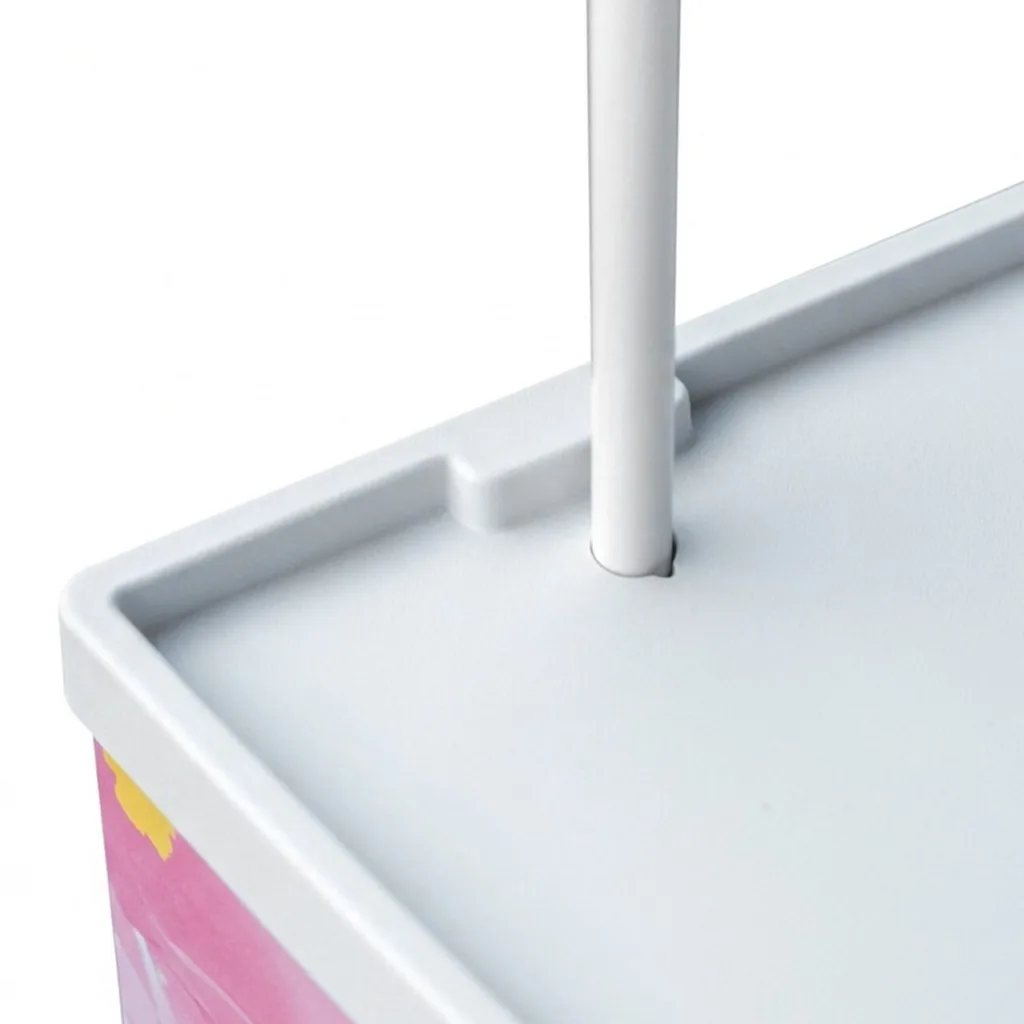A light frame that genuinely takes weight