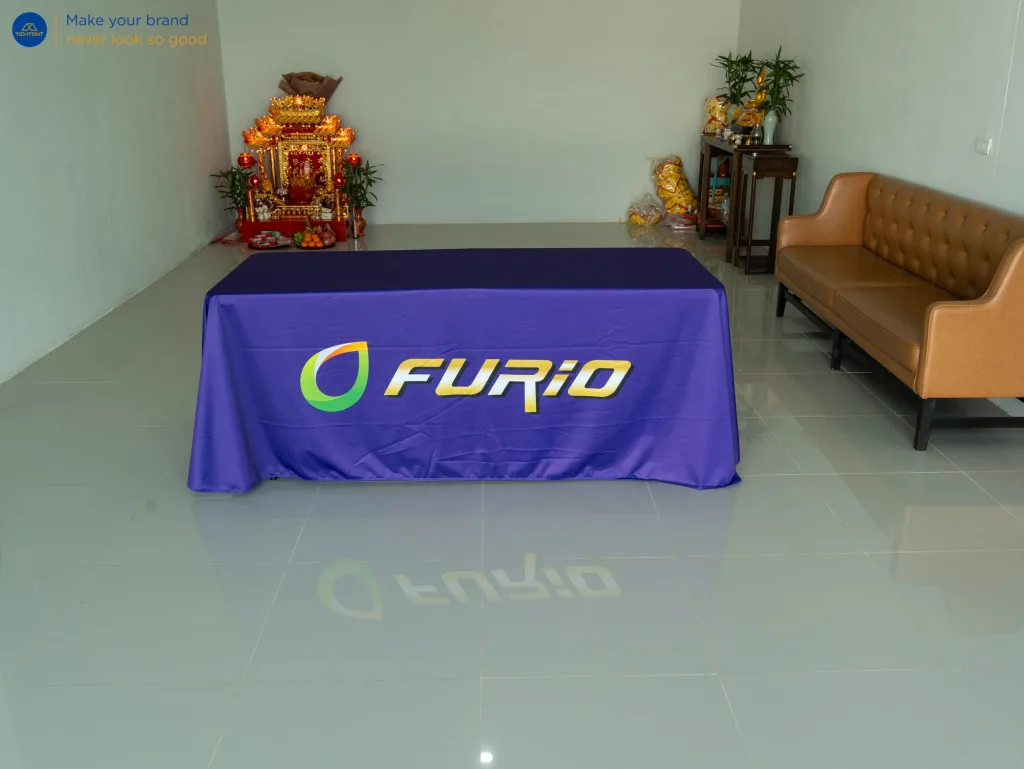 Image beside the opening paragraph - Booth table