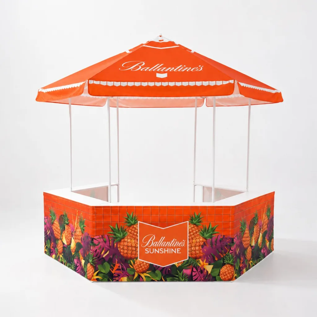 Image beside the opening paragraph - Hexagon tent